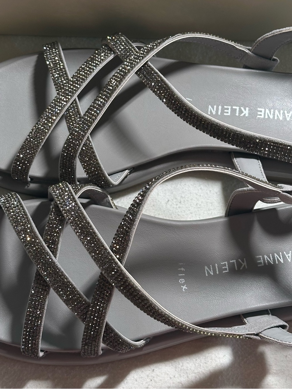 NWT Anne Klein Esmeralda Gray Microsuede Embellished Strappy Sandals 8.5 Medium